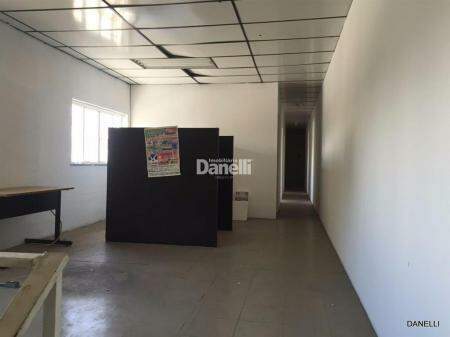 Ponto Comercial à venda no Centro: Ponto Comercial à venda, Centro - Pindamonhangaba/SP